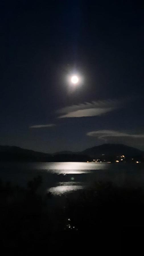 La Mia Casa Sul Lago Con Vista Mozzafiato Belgirate Extérieur photo